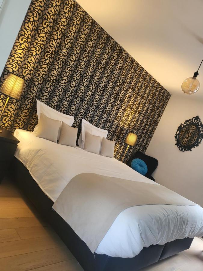 Table Et Chambre Particuliere Mons Exteriör bild